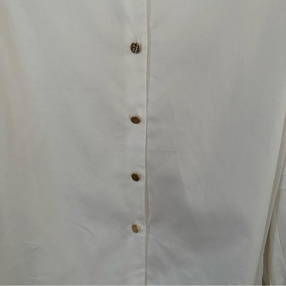 White 3/4 Sleeve Button Down Shirt with Pleated Design - Picture 6 of 16